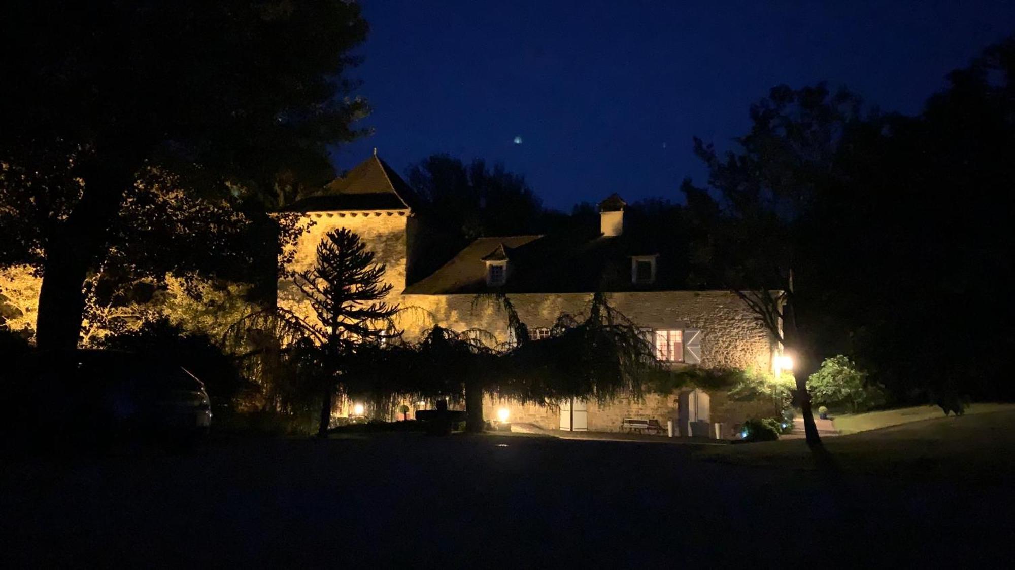 Le Moulin Du Boisset Bed & Breakfast Saint-Denis-lès-Martel Eksteriør bilde