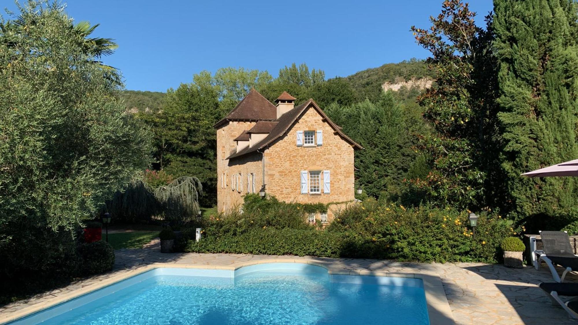 Le Moulin Du Boisset Bed & Breakfast Saint-Denis-lès-Martel Eksteriør bilde