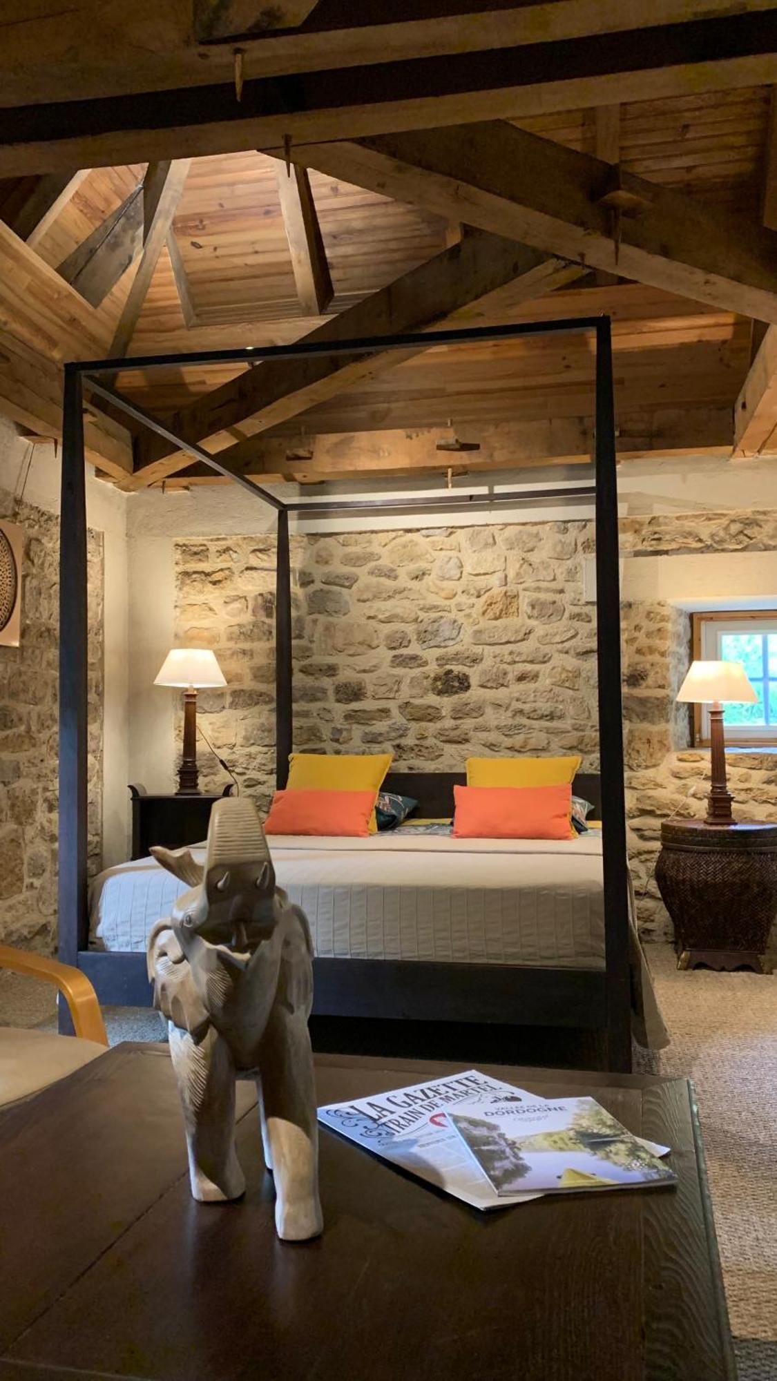 Le Moulin Du Boisset Bed & Breakfast Saint-Denis-lès-Martel Eksteriør bilde